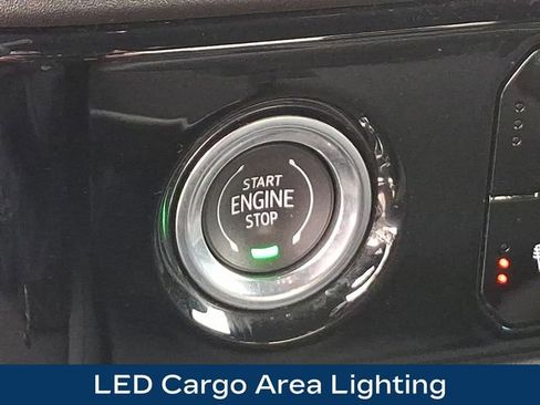 Used 2024 Chevrolet Silverado 1500 LT image 30