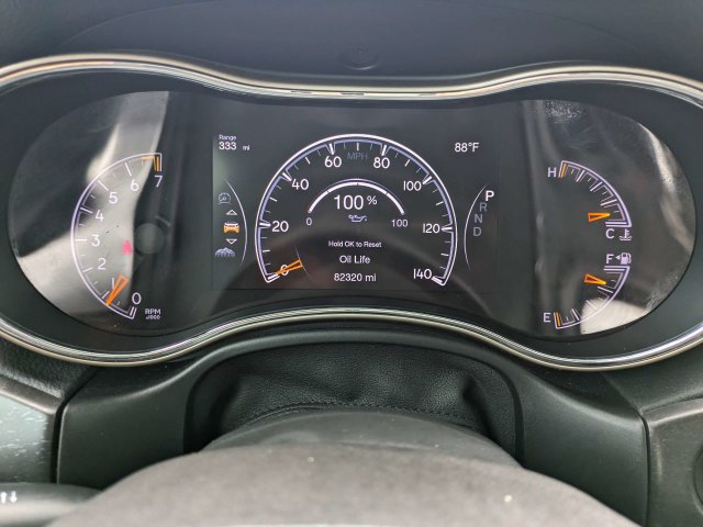 Used 2017 Jeep Grand Cherokee Limited AWD/4WD image 27