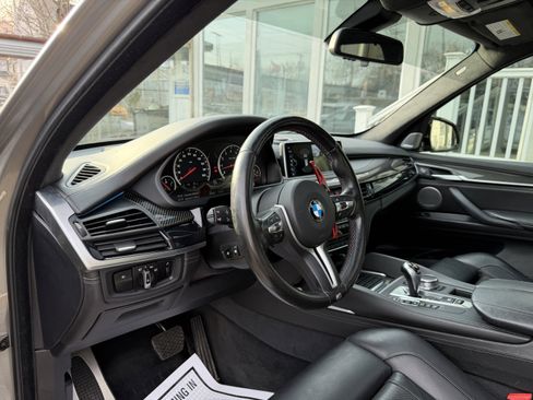 Used 2017 BMW X5 M image 24