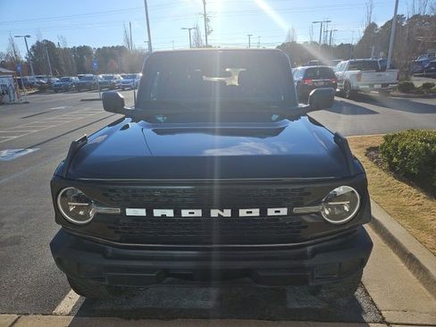 Used 2021 Ford Bronco 4-Door w/ Sasquatch Package image 2