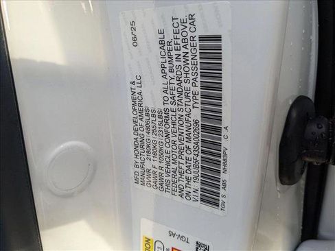 New 2025 Acura TLX w/ Technology Package image 17