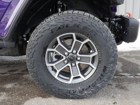 New 2026 Jeep Gladiator Mojave image 10