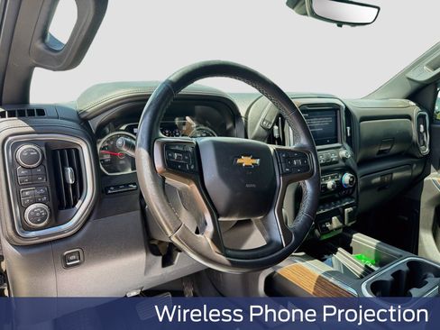 Used 2021 Chevrolet Silverado 1500 High Country w/ Technology Package AWD/4WD image 16