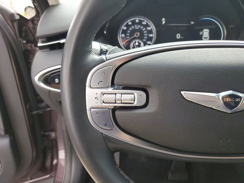 Used 2023 Genesis GV70 2.5T w/ Select Package image 23