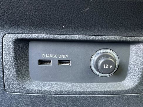 Used 2020 Audi Q5 e Prestige w/ Prestige Package image 14