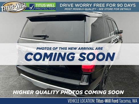 Used 2018 Ford Expedition Limited w/ Equipment Group 301A AWD/4WD image 4