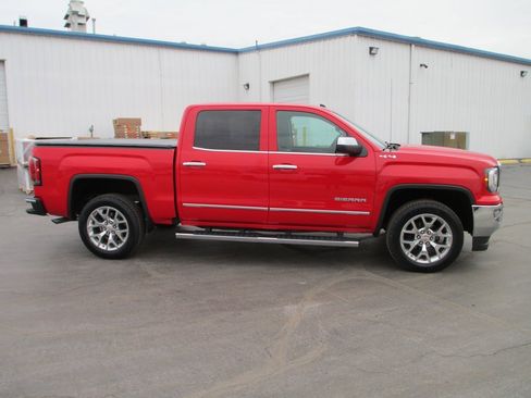 Used 2017 GMC Sierra 1500 SLT w/ SLT Premium Package image 2