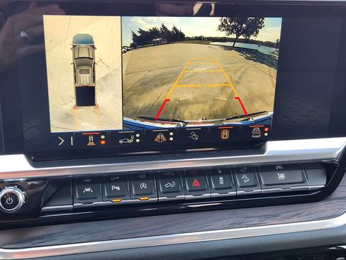 New 2026 GMC Sierra 1500 SLT AWD/4WD image 14