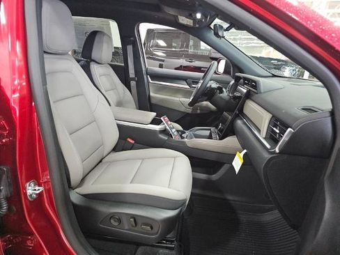 New 2026 GMC Terrain Elevation w/ Elevation Premium Package image 10