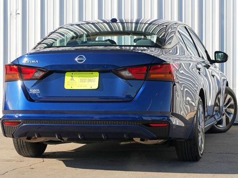 Used 2020 Nissan Altima 2.5 S image 4