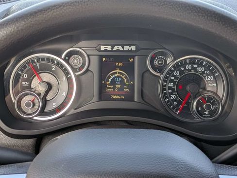 Used 2022 RAM 2500 Big Horn AWD/4WD image 23