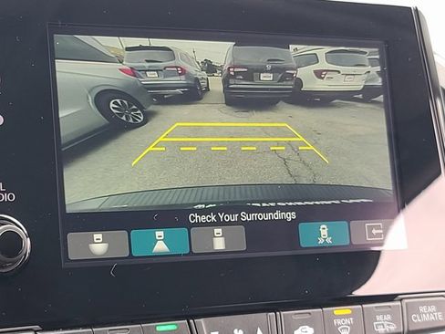 Used 2023 Honda Odyssey Touring image 29