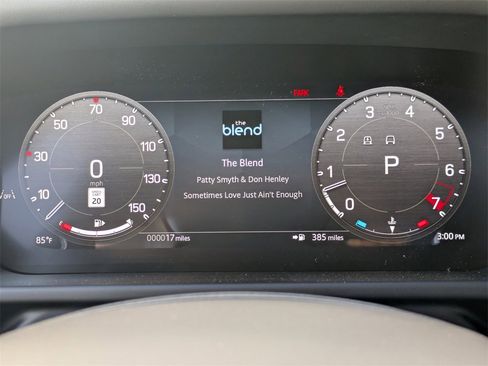 New 2026 Land Rover Defender 110 X-Dynamic SE image 32