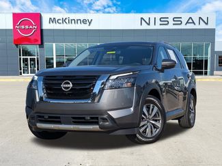 Used 2025 Nissan Pathfinder SL AWD/4WD video 1