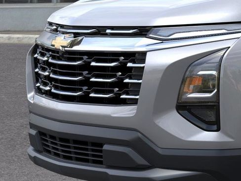 New 2026 Chevrolet Equinox LT FWD image 13