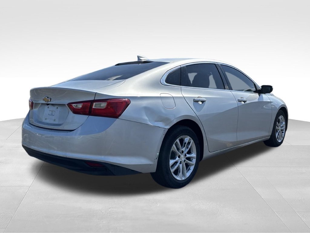 Used 2018 Chevrolet Malibu LT FWD image 5