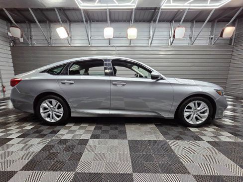 Used 2020 Honda Accord LX image 10