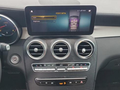 Used 2022 Mercedes-Benz GLC 300 image 15