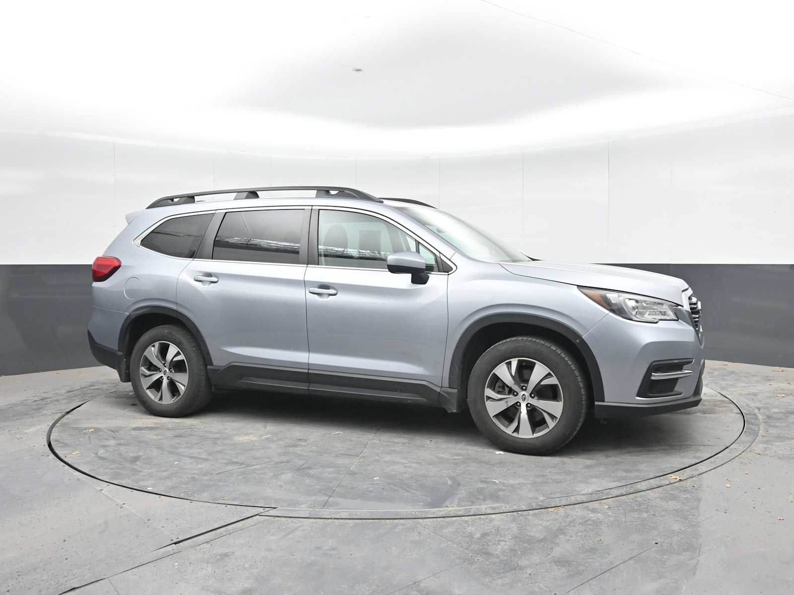 Used 2021 Subaru Ascent Premium w/ Convenience Package AWD/4WD image 8