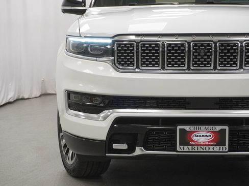 Certified 2023 Jeep Grand Wagoneer L Series III w/ HD Trailer Tow Package AWD/4WD image 7