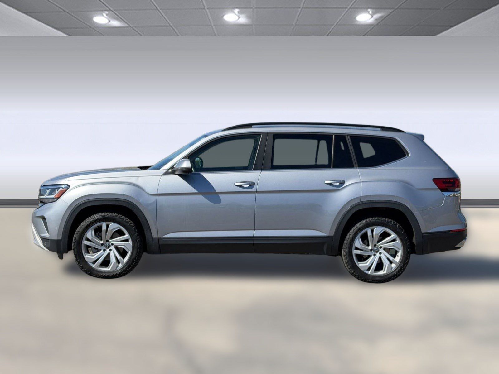 Used 2021 Volkswagen Atlas SE AWD/4WD image 2