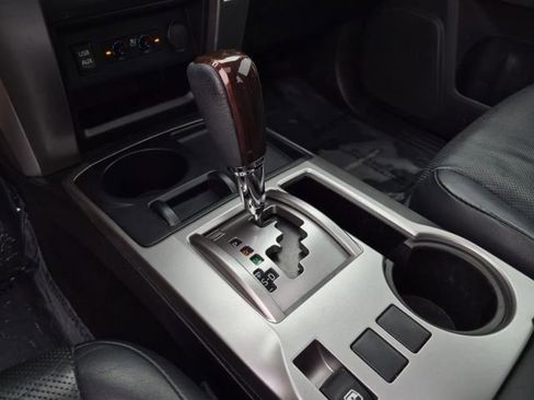 Used 2016 Toyota 4Runner Limited image 12