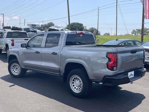 Used 2024 Chevrolet Colorado W/T RWD image 5