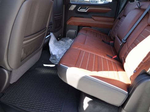 New 2026 GMC Sierra 1500 Denali Ultimate AWD/4WD image 17