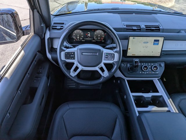 Used 2025 Land Rover Defender 110 S AWD/4WD image 18