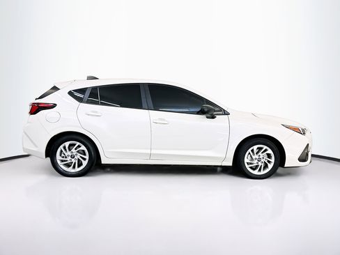 Used 2024 Subaru Impreza 2.0i image 10