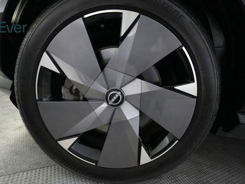 Used 2024 Nissan Ariya AWD image 19