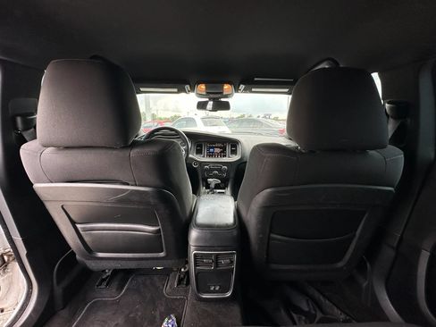 Used 2016 Dodge Charger SXT RWD image 15