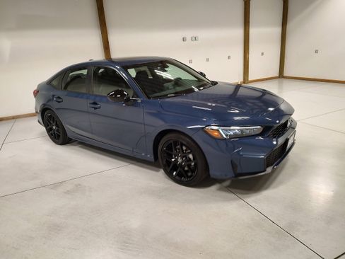 New 2026 Honda Civic Sport image 2