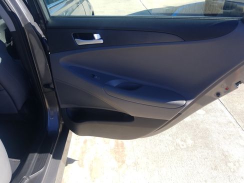 Used 2014 Hyundai Sonata GLS image 13