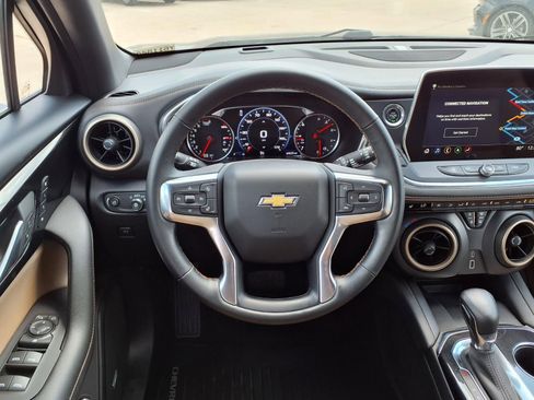 Used 2024 Chevrolet Blazer Premier w/ Enhanced Convenience Package image 17