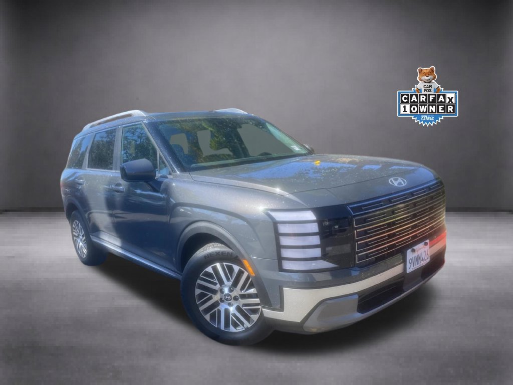 Certified 2026 Hyundai Palisade SEL FWD image 2