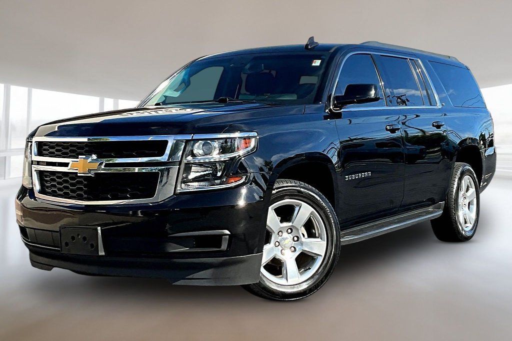 Used 2017 Chevrolet Suburban LT AWD/4WD image 3