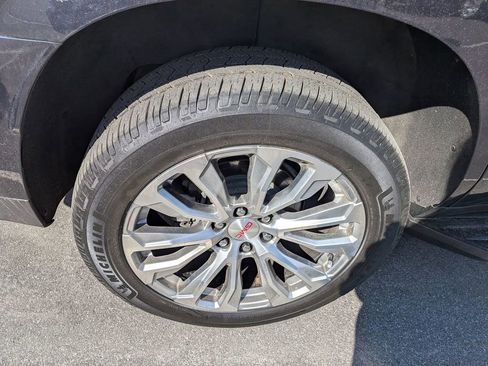 Certified 2024 GMC Yukon Denali w/ Advanced Technology Package image 15