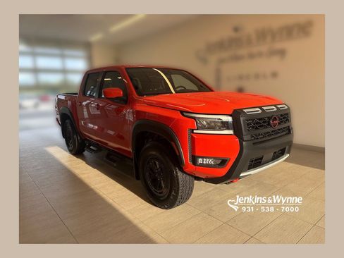 Used 2025 Nissan Frontier PRO-4X w/ Tow Package AWD/4WD image 1