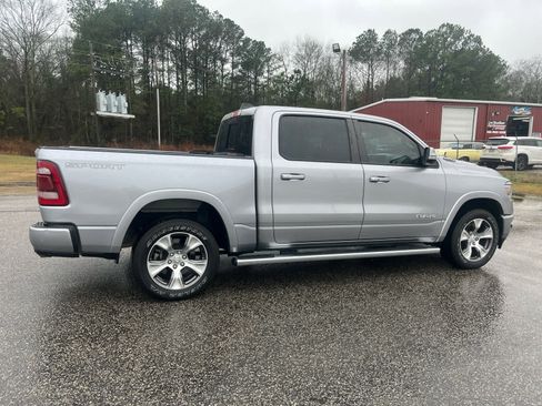 Used 2022 RAM 1500 Laramie w/ Sport Appearance Package image 7