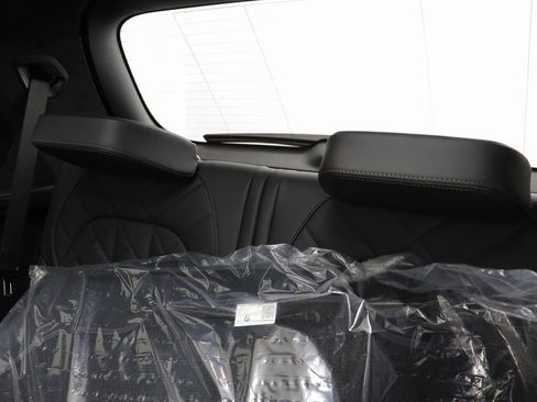 New 2026 BMW X7 xDrive40i w/ M Sport Package image 15