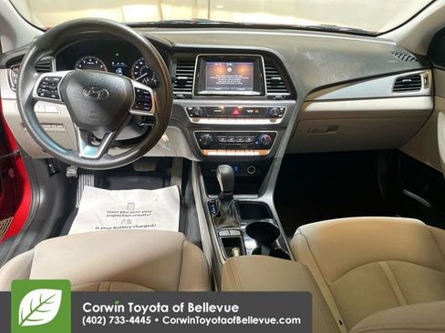 Used 2018 Hyundai Sonata SE image 11