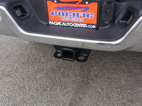 Used 2018 RAM 3500 Big Horn image 48