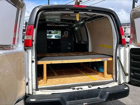 Used 2012 GMC Savana 2500 RWD image 20
