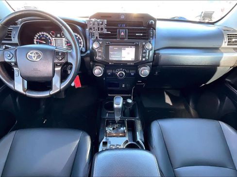 Used 2018 Toyota 4Runner TRD Off-Road image 14