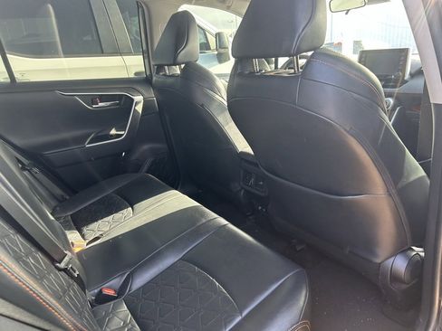 Used 2021 Toyota RAV4 Adventure image 10