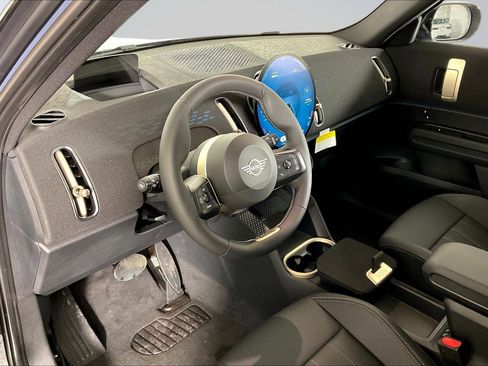 New 2026 MINI Cooper Countryman SE image 7
