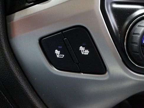 Used 2015 GMC Sierra 1500 SLT w/ SLT Crew Cab Value Package image 27