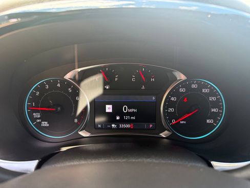 Used 2023 Chevrolet Traverse RS w/ LPO, Floor Liner Package AWD/4WD image 17