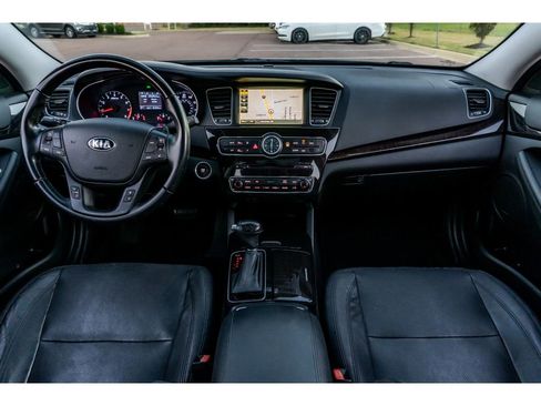 Used 2015 Kia Cadenza Premium image 19
